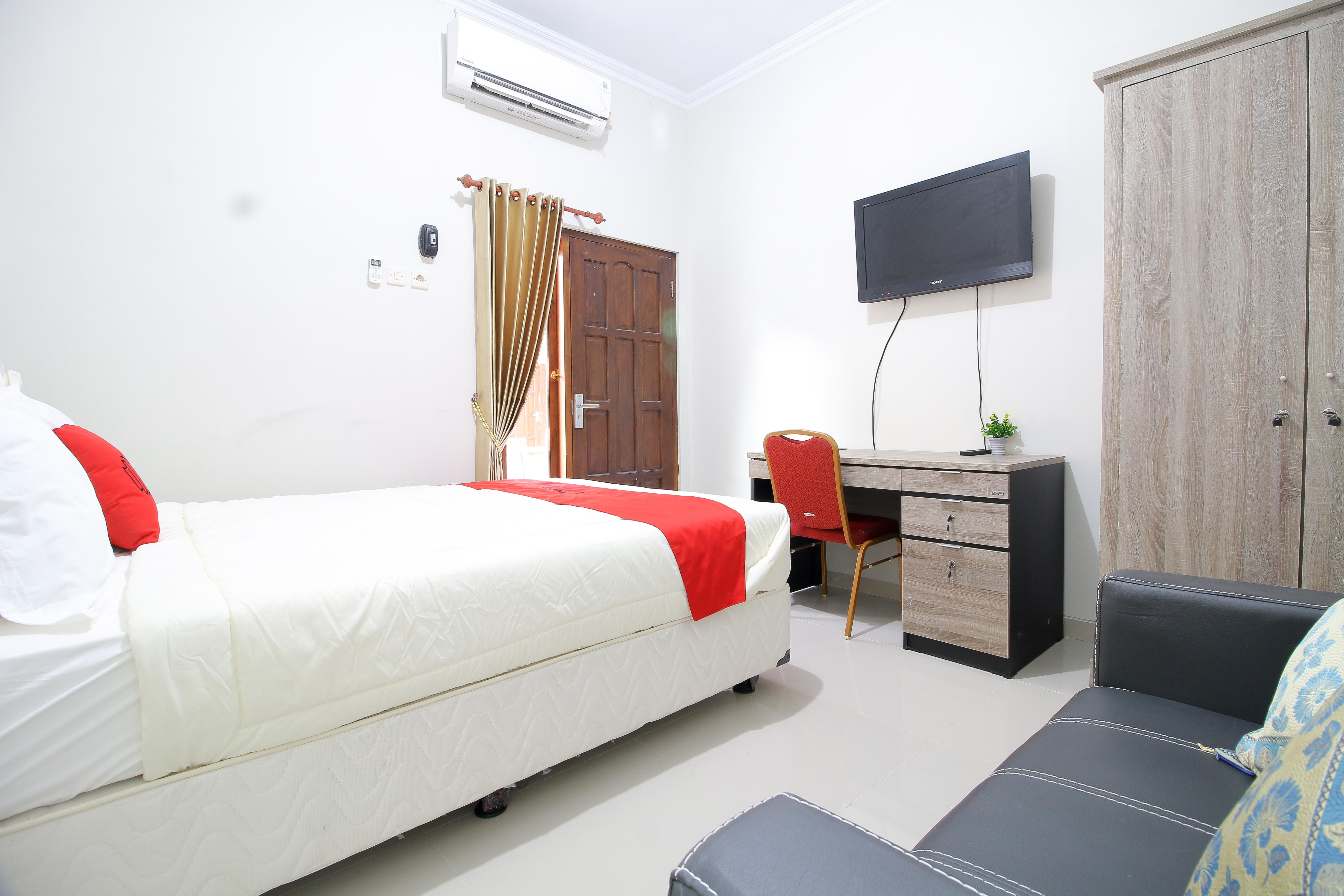 Reddoorz Plus Near Stie Ykpn Maguwo Экстерьер фото