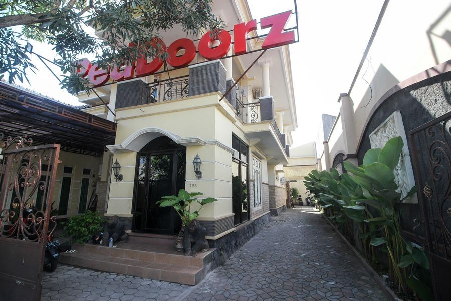 Reddoorz Plus Near Stie Ykpn Maguwo Экстерьер фото