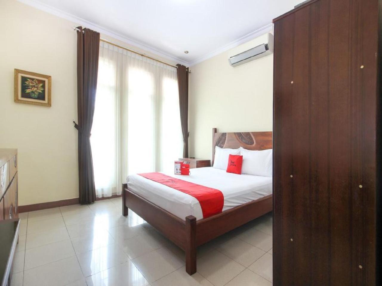 Reddoorz Plus Near Stie Ykpn Maguwo Экстерьер фото
